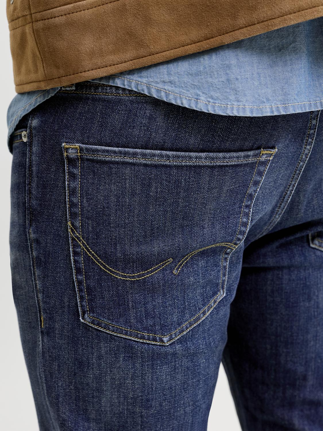 model_shot-detail